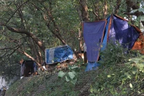 Phát hiện 5 lều trại sinh hoạt “nguyên thủy” giữa Thủ đô