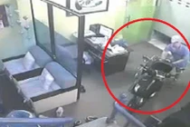 Trộm thản nhiên vào nhà khoắng đồ như chốn không người