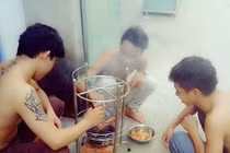 Hành động siêu khó đỡ của giới trẻ Việt (54)