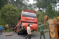 Phó thủ tướng tuyên dương tài xế chấp nhận chết cứu khách