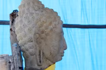 Ngắm tượng Phật cao 1,6 m vớt lên từ ao tôm 