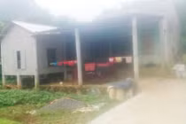 Hòa Bình: Rúng động chồng chém vợ, chém luôn cả mẹ vợ