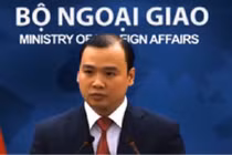 Phản đối phần tử cực đoan đốt quốc kỳ Việt Nam ở Phnom Penh 