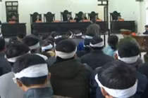 Kẻ đi tù người mất mạng vì con gà chọi