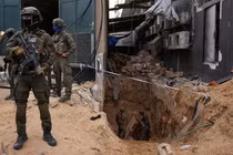 Cận cảnh đường hầm được cho là trung tâm chỉ huy của Hamas