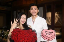 Cô gái vừa được Văn Hậu cầu hôn: Xinh đẹp, học vấn cực “khủng”