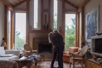 Bộ ảnh ghi lại hành trình cùng già đi của cặp đôi U90 gây sốt