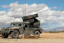 Xe phòng không Mỹ viện trợ Ukraine bị lựu pháo Nga phá hủy