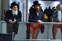 Ngắm loạt ảnh hài hước chỉ có thể chụp ở sân bay