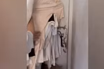 “Lạnh gáy” xem dàn “thú cưng” nuôi trong phòng ngủ của chàng trai