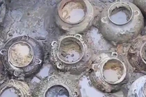 Xôn xao "hộp cá ướp muối" vẫn "ngon mắt" trong mộ cổ ngàn năm