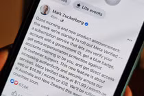 Facebook thông báo bán tích xanh gây xôn xao cõi mạng