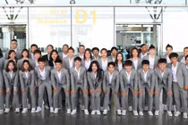 Các cô gái vàng Việt Nam đến New Zealand, sẵn sàng cho World Cup