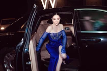 “Choáng” độ giàu có của nữ đại gia thích mang hột xoàn ra đếm