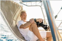 Cụ ông U70 khiến bao chị em si mê vì mang thân hình tuổi 20