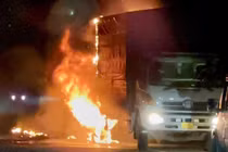 Hiện trường hai vụ xe tải cháy trơ khung chỉ trong một đêm