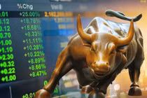 VN-Index bứt phá và chính thức vượt mốc 1.500 điểm