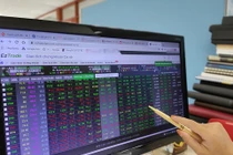 VN-Index tăng hơn 4 điểm phiên giao dịch cuối tuần