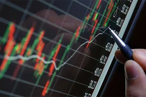 VN-Index dừng dưới mốc kháng cự 1.100 điểm