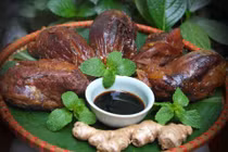 Bắp bò kho gừng đượm vị đưa cơm ngày lạnh