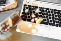 Mẹo hay giúp bạn cấp cứu máy tính ngay khi bị nước đổ vào