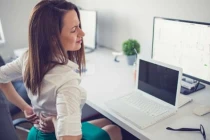 Sống cô độc hoặc ngồi hơn 3 tiếng/ngày giảm thọ tới 10 năm