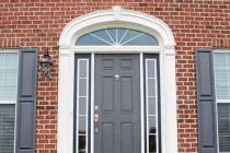 Trong nhà 2 thứ này kiên cố giàu có, 3 đời tiêu không hết của, 1 thứ lung lay nghiêng lệch dễ gặp họa