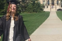 Thương bạn trai học hành vất vả, cô gái đặt đồ ăn giao tận nơi, không ngờ nhận về “cái tát” đau đớn