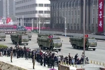 Loạt ảnh nóng hổi về lễ diễu binh, duyệt binh ở Triều Tiên