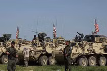  Tin mới: Mỹ và Anh đổ quân vào miền nam Syria