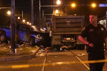 Hiện trường vụ đâm xe vào đám đông ở Mỹ, 28 người bị thương