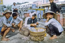 Góc ảnh giá trị về trẻ em thời Chiến tranh Việt Nam 