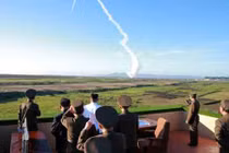 Tên lửa Triều Tiên phóng rơi cách mục tiêu giả định 7m