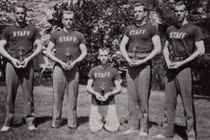 Ảnh thời đi học của Tổng thống Donald Trump