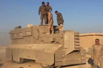 Lực lượng Iraq cô lập thành trì IS gần biên giới Syria