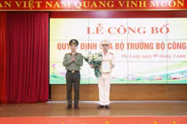 Thăng cấp hàm Đại tá với Phó Giám đốc Công an tỉnh Quảng Ninh