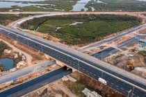 Vì sao dự án tiền tỷ nút giao Đầm Nhà Mạc chậm tiến độ?