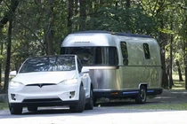 eStream - chiếc "nhà di động" sở hữu động cơ và pin như xe điện