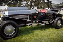 Video: Ngắm Batmobile "hàng khủng" hơn 100 năm tuổi