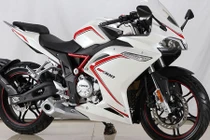 Xe môtô Trung Quốc Lifan GP300 “nhái” giá siêu rẻ lộ diện 