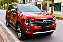 "Soi" chi tiết Ford Everest 2024 từ 1,099 tỷ đồng tại đại lý Việt