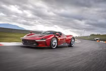 Ferrari Daytona SP3 đạt giải thiết kế đẹp nhất tại Red Dot 2022