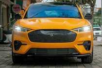 Cận cảnh Ford Mustang Mach-E GT "không uống xăng" tại Việt Nam