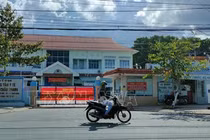 Bắt tạm giam Giám đốc trung tâm Y tế huyện kê khống kinh phí chống dịch