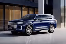 Chery Exeed VX C-DM từ 786 triệu đồng, bán sát vách Việt Nam