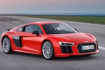 Audi R8 và Lamborghini Huracan sắp có bản “siêu rẻ“