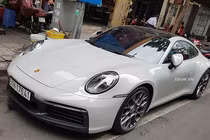 Ngắm Porsche 911 Carrera S chính hãng hơn 7,6 tỷ ở Sài Gòn