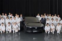 "Soi" Honda e:N2 Concept - xe ôtô điện bước ra từ phim viễn tưởng