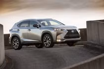 SUV “hạng sang, giá hời” Lexus NX sắp về VN có gì hot?
