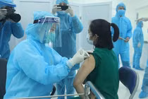 Ngày 4/10: Ca COVID-19 tăng lên 1.020; có 2 bệnh nhân tử vong